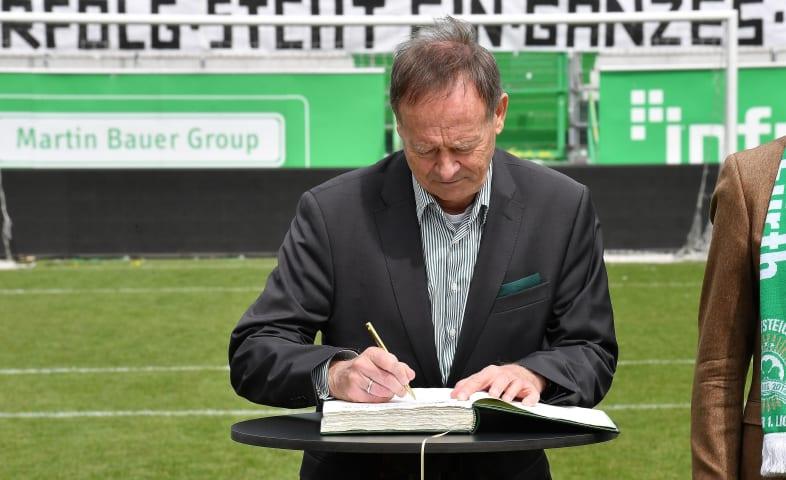 herzlichen-glueckwunsch-walter-brand