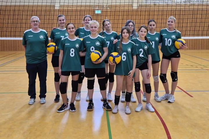 frauen-beim-bibertturnier-1